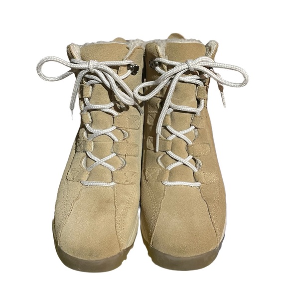 Dr. Scholl’s Boot - Picture 2 of 12